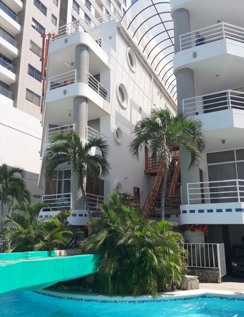 imagen de Arriendo Apartamento salida directa a playa. con id 30722