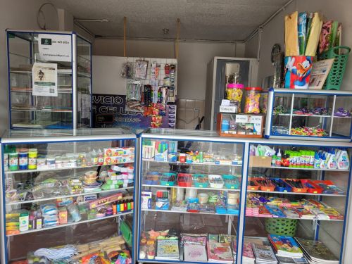 imagen de vendo papeleria acreditada con id 32548