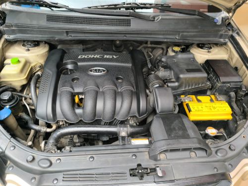 imagen de Vendo hermosa camioneta KIA 7 puestos con id 32555