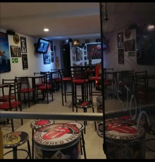 imagen de Vendo Bar Rock Barrio Villas de Granada con id 32994