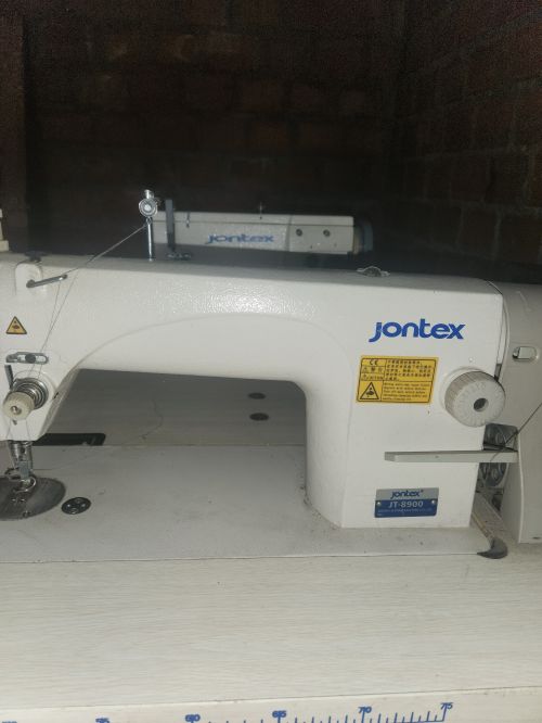 imagen de 2 Fileteadoras y 5 maquinas planas con id 33022