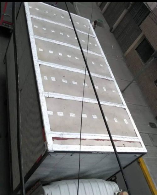 imagen de IMPERMEABILIZAMOS EL TECHO DE SU CAMIÓN  con id 33958