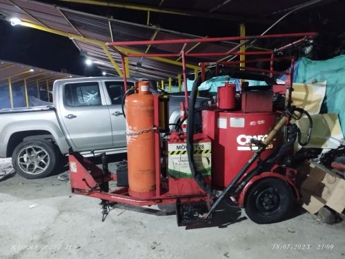 imagen de vendo selladora de fisuras en pavimentos  con id 34077