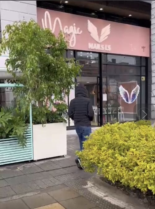 imagen de Se vende spa de uñas, cejas y pestañas acredita con id 34243
