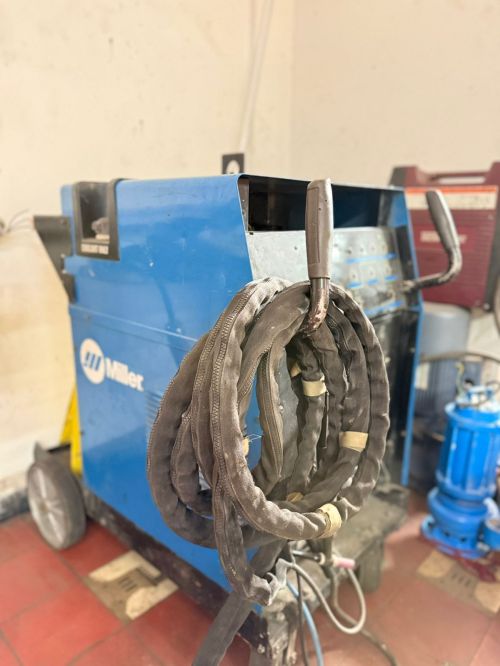 imagen de soldador miller  con id 34282