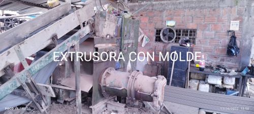 imagen de MAQUINARIA PARA FABRICACION DE LADRILLO FAROL con id 34476