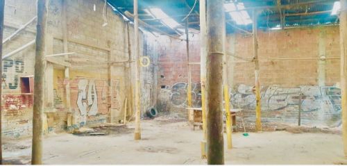 imagen de Espaciosa bodega ubicada en avenida principal – con id 34717