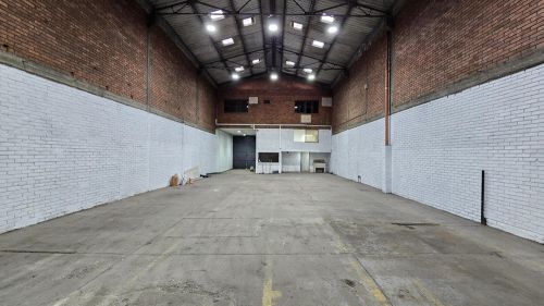 imagen de ALQUILER BODEGA OFICINAS BARRIO LAS DELICIAS  con id 34841