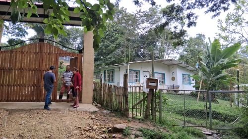 imagen de Se vende granja pequeña con casa de 100 m2  con id 34923