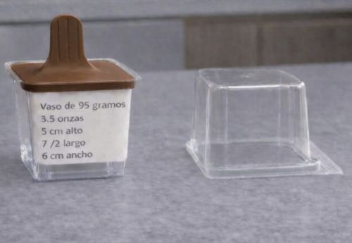 imagen de VASO DE HELADO SAN JERONIMO CON SU TAPA PALO  con id 35050