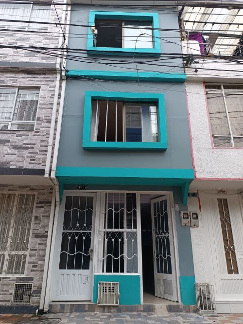 imagen de VENDO HERMOSA CASA EN GANGA SUBA - BOGOTÁ  con id 35183