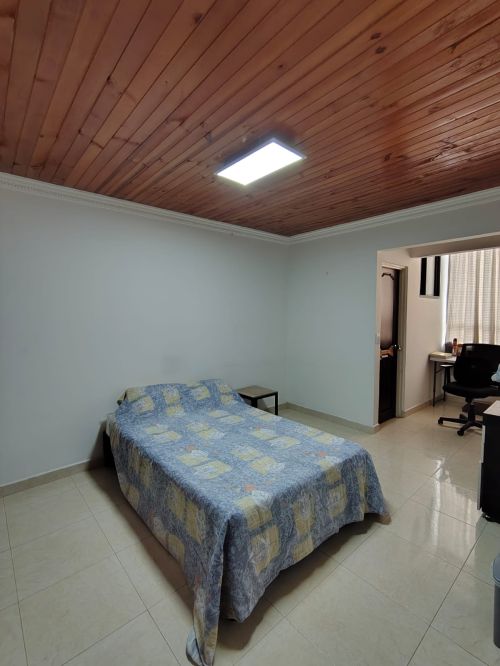 imagen de habitación amoblada cerca del portal norte con id 35449