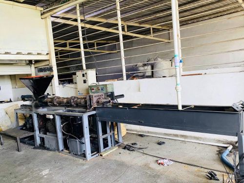 imagen de EN VENTA PELETIZADORA DE PLASTICO Y MAS EQUIPOS con id 35836