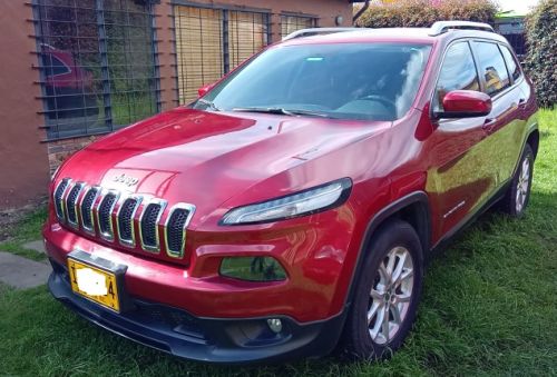imagen de VENPERMUTO CAMIONETA JEPP CHROKEE con id 35882