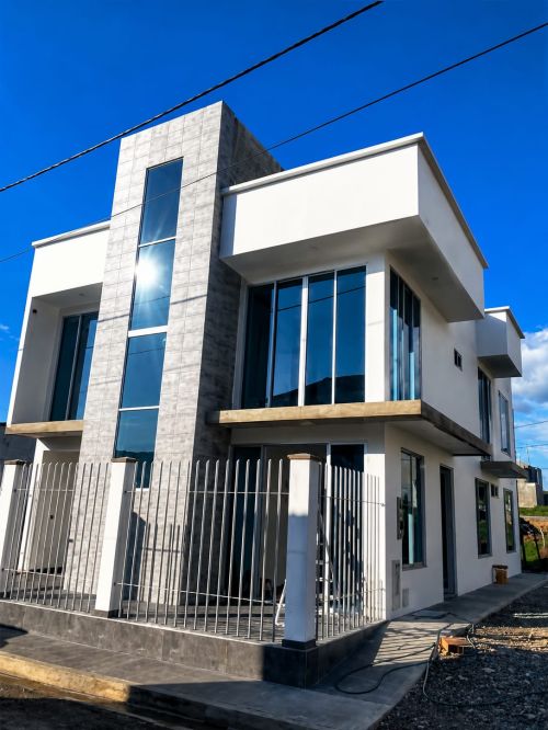 imagen de VENTANAS EN ALUMINIO con id 36047