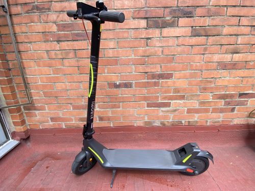 imagen de Se vende PATINETA XIAOMI SCOOTER 4 LITE con id 36145