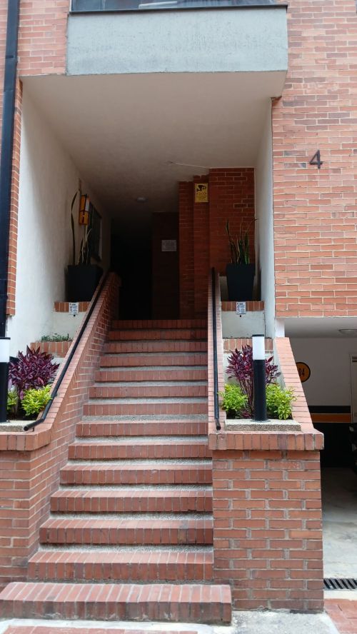 imagen de LINDO APARTAMENTO EN VENTA AL NORTE DE BOGOTA  con id 36354