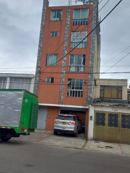 imagen de arriendo apartamento de 3 niveles  con id 36520